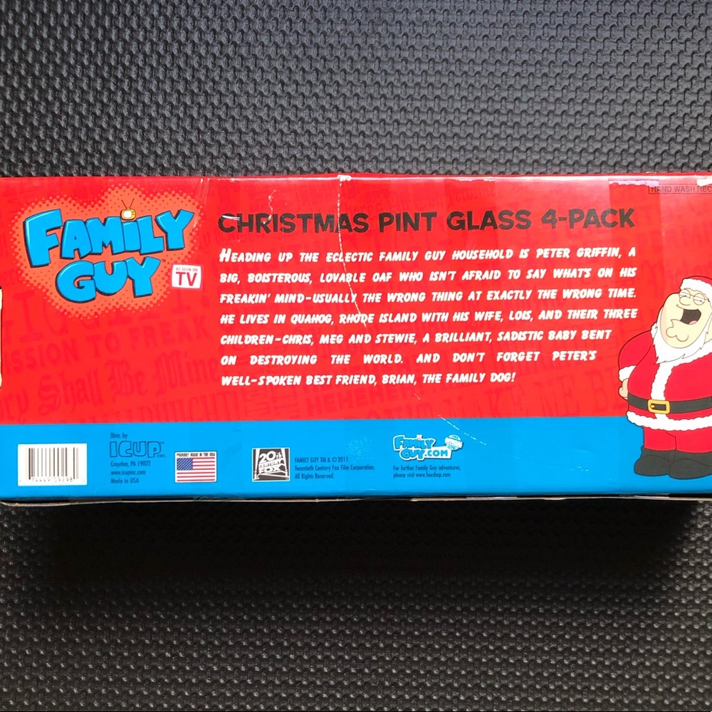 Family Guy Christmas Pint Glass Set of 4 NEW 🎄 - Picture 5 of 6